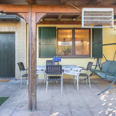 La Dimora Emiliana Apartment